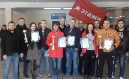 ​Команда Ульяновского механического завода стала первой на соревнованиях по плаванию