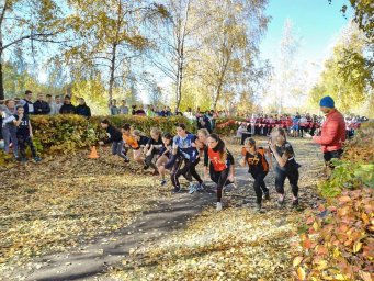 ​В Ленинском районе Ульяновска состоялся традиционный «Осенний кросс»