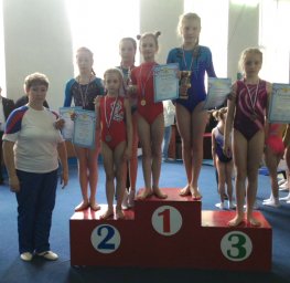 ​Ульяновские гимнастки успешно выступили на Межрегиональных соревнованиях