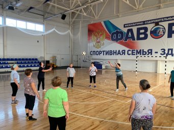 ​Для ульяновских пенсионеров организованы бесплатные занятия на объектах спорта