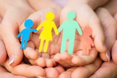 В Ульяновской области действует 33 меры социальной поддержки семьи
